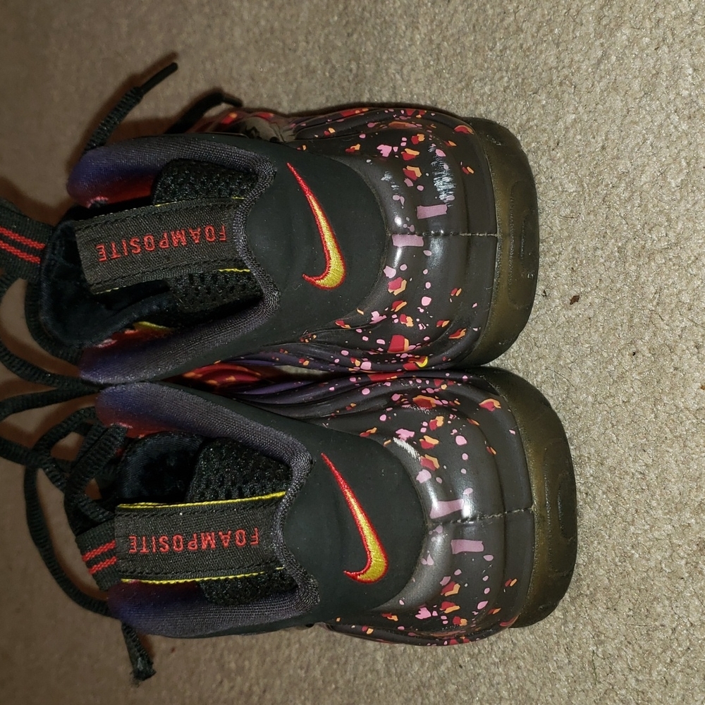 Asteroid foamposite sneakers - Picture 8 of 15